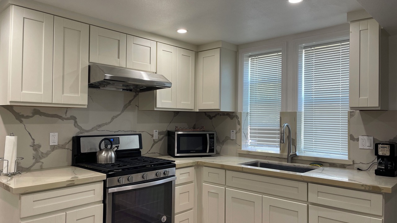 Photo of Kitchen in West Alameda