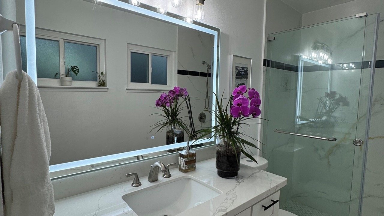 Photo of Bathroom in Marina Faire