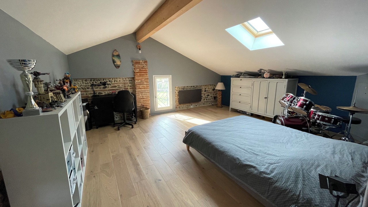 Photo of Bedroom in Launaguet