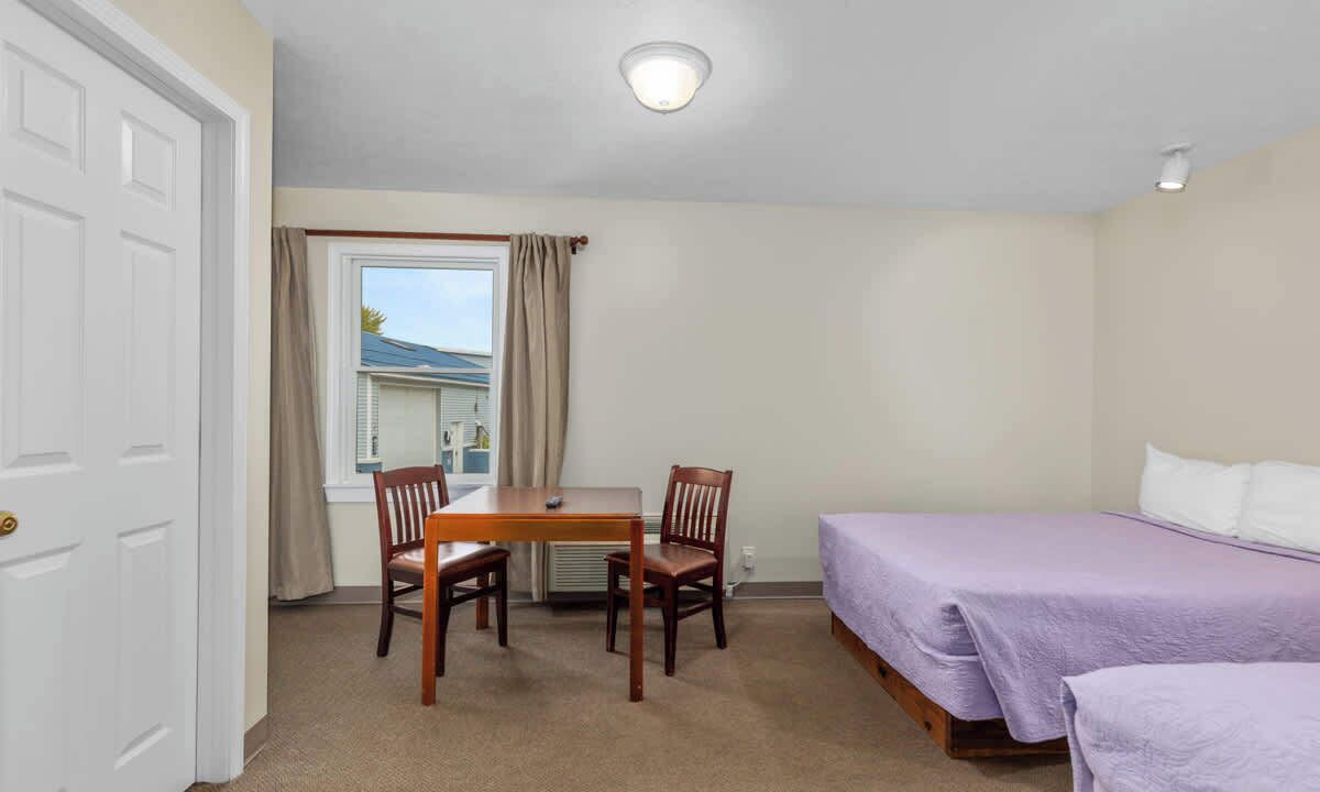 Photo of Bedroom in Lake City