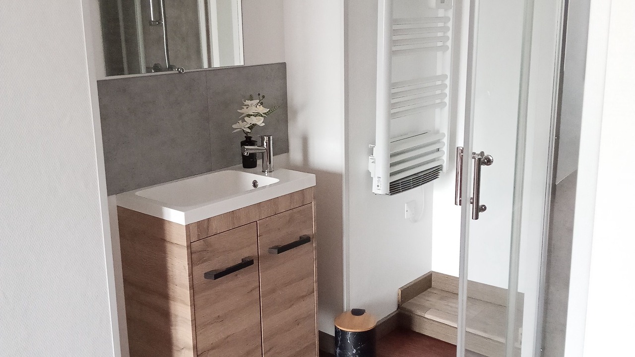 Photo of Bathroom in Saint-Dizier