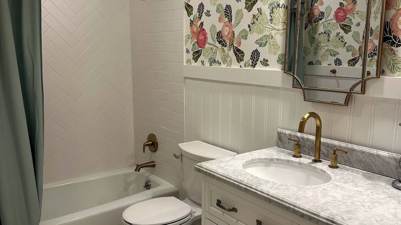 Photo of Bathroom in Overland Park