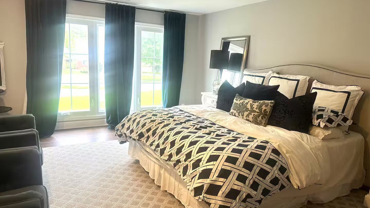 Photo of Bedroom in Overland Park