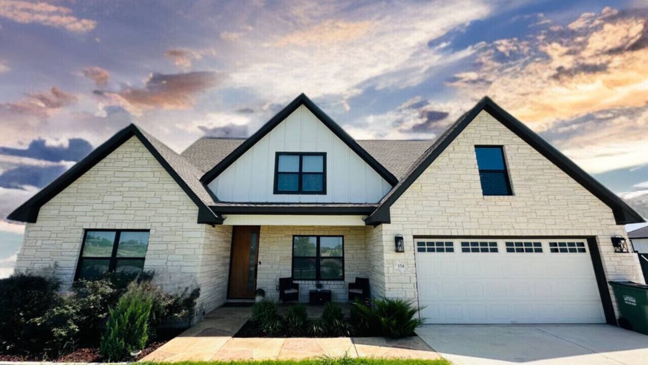 Photo of Outdoor in Del Valle
