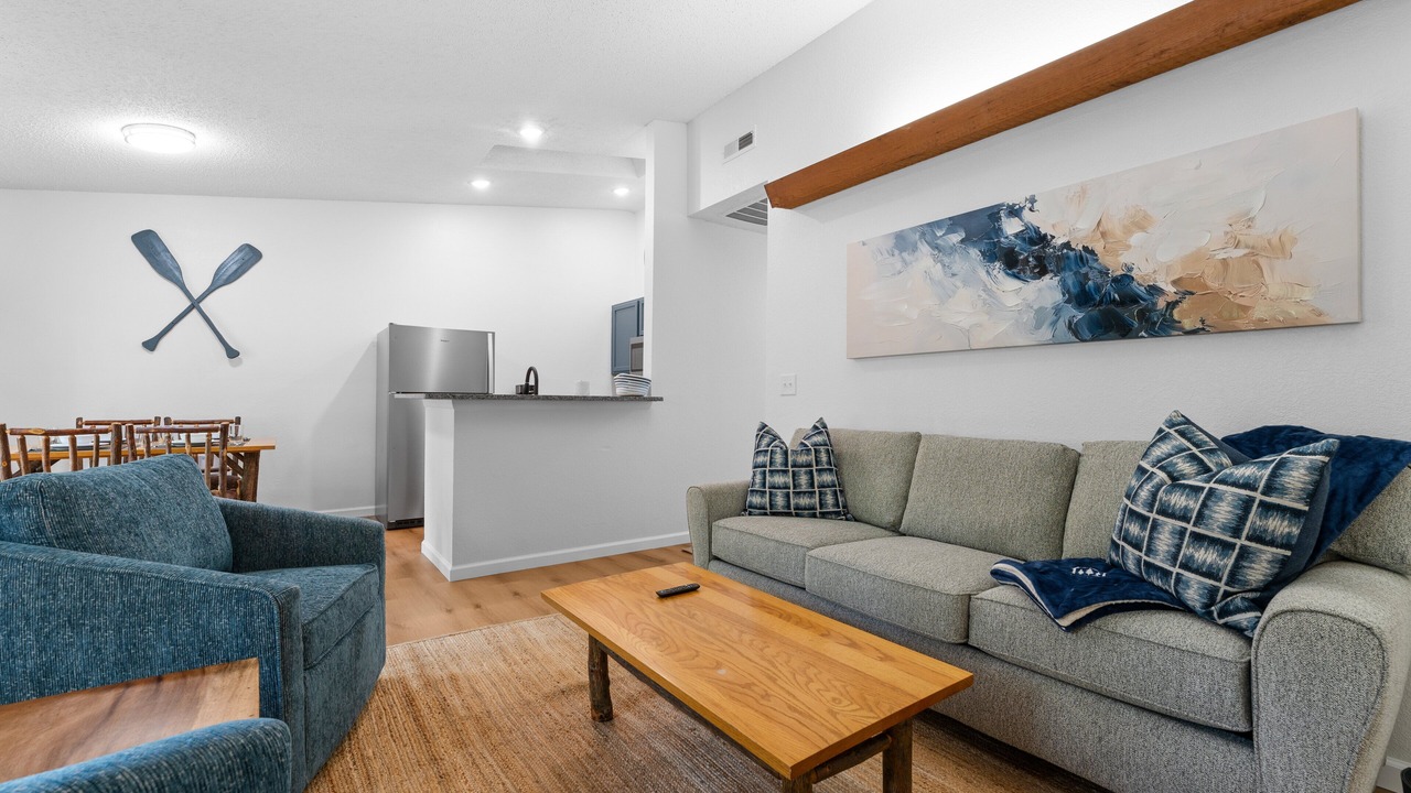 Photo of Livingroom in Kimberling City
