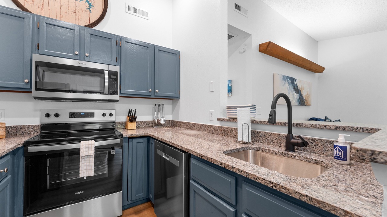 Photo of Kitchen in Kimberling City