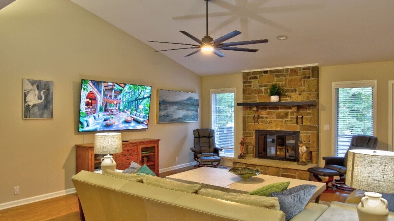 Photo of Livingroom in Hot Springs Village