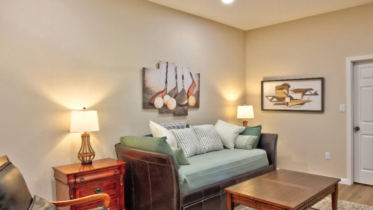 Photo of Livingroom in Hot Springs Village