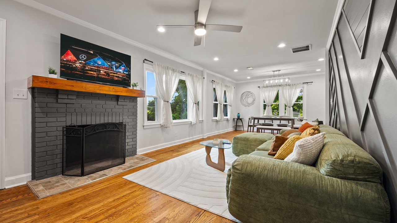 Photo of Livingroom in Church Street