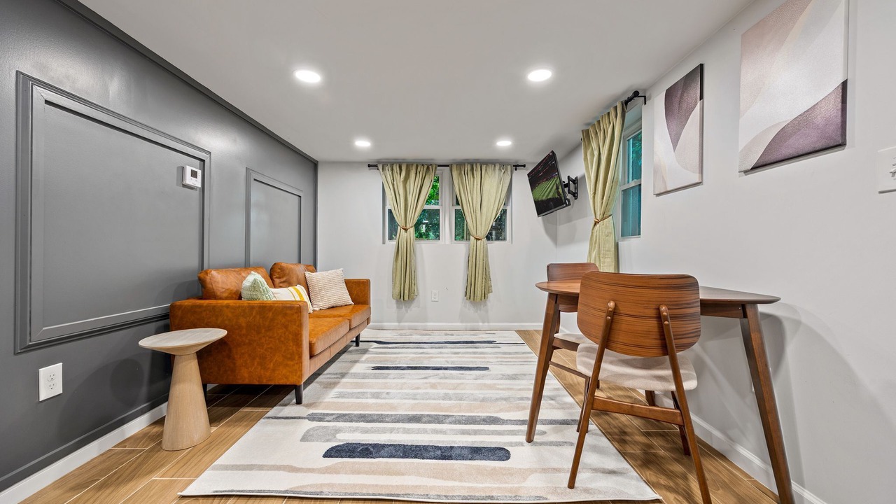 Photo of Livingroom in Church Street