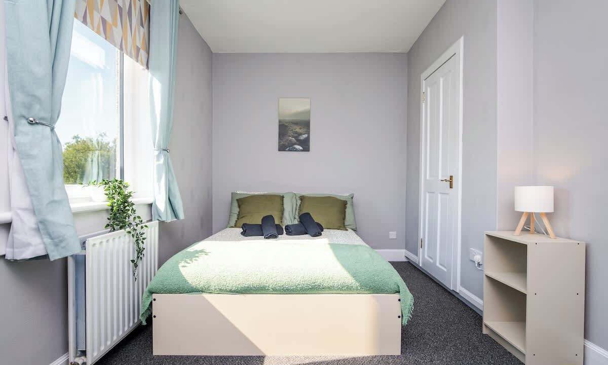 Photo of Bedroom in Grangemouth