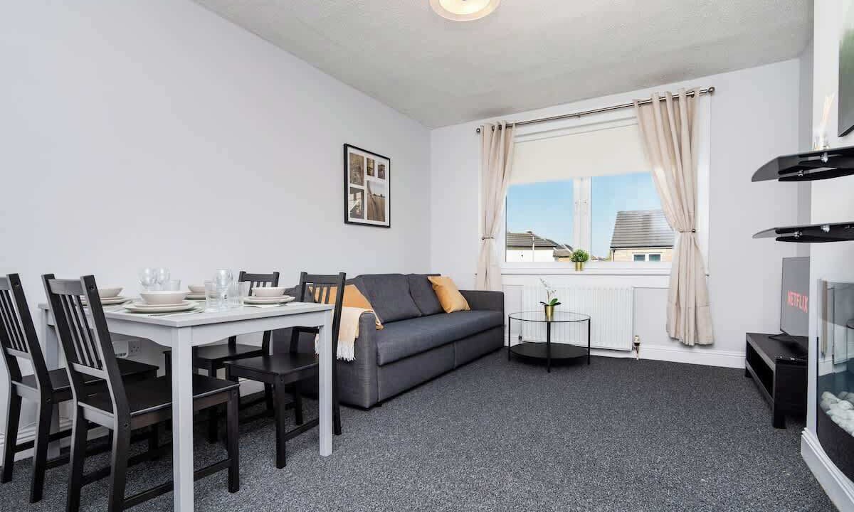 Photo of Livingroom in Grangemouth