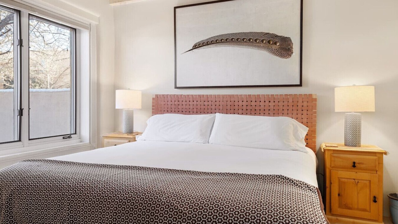 Photo of Bedroom in South Capitol