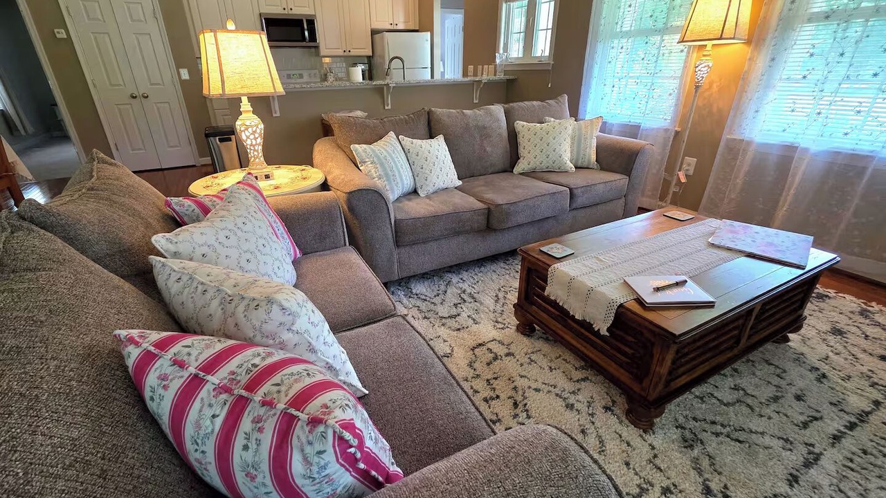 Photo of Livingroom in George Washington