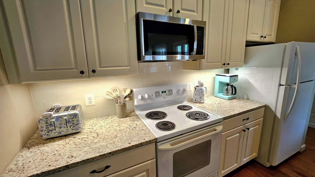 Photo of Kitchen in George Washington