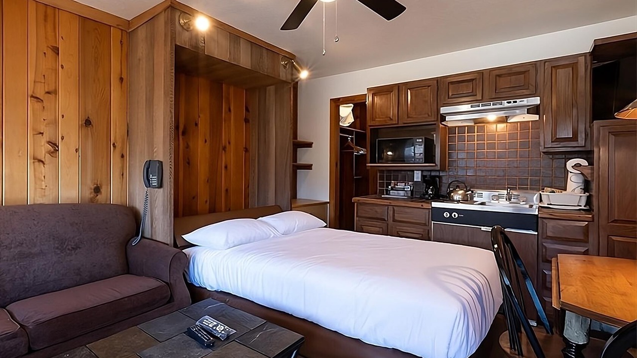Photo of Others in Tahoe Vista