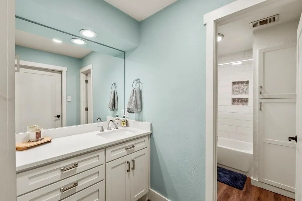 Photo of Bathroom in Gun Barrel City