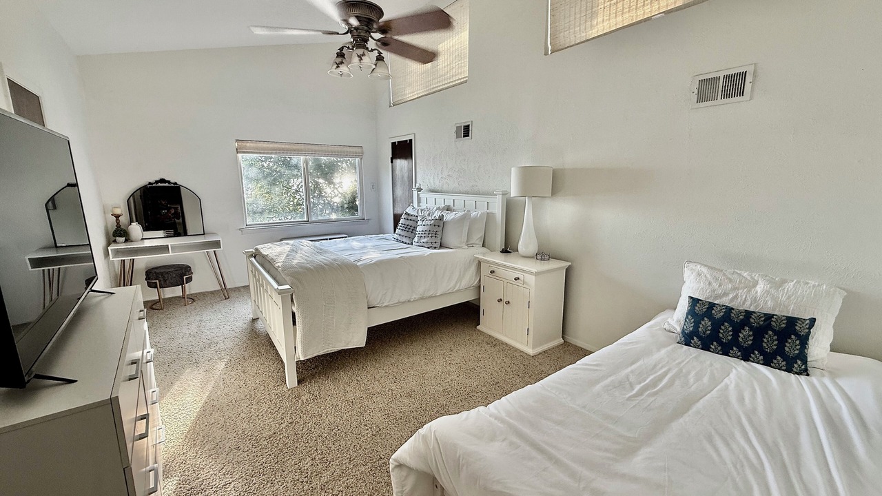Photo of Bedroom in Gun Barrel City