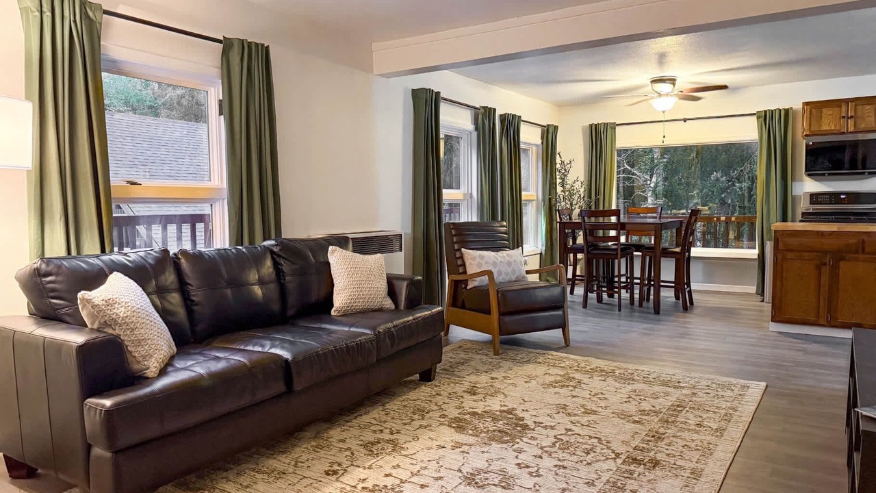 Photo of Livingroom in Bird Creek