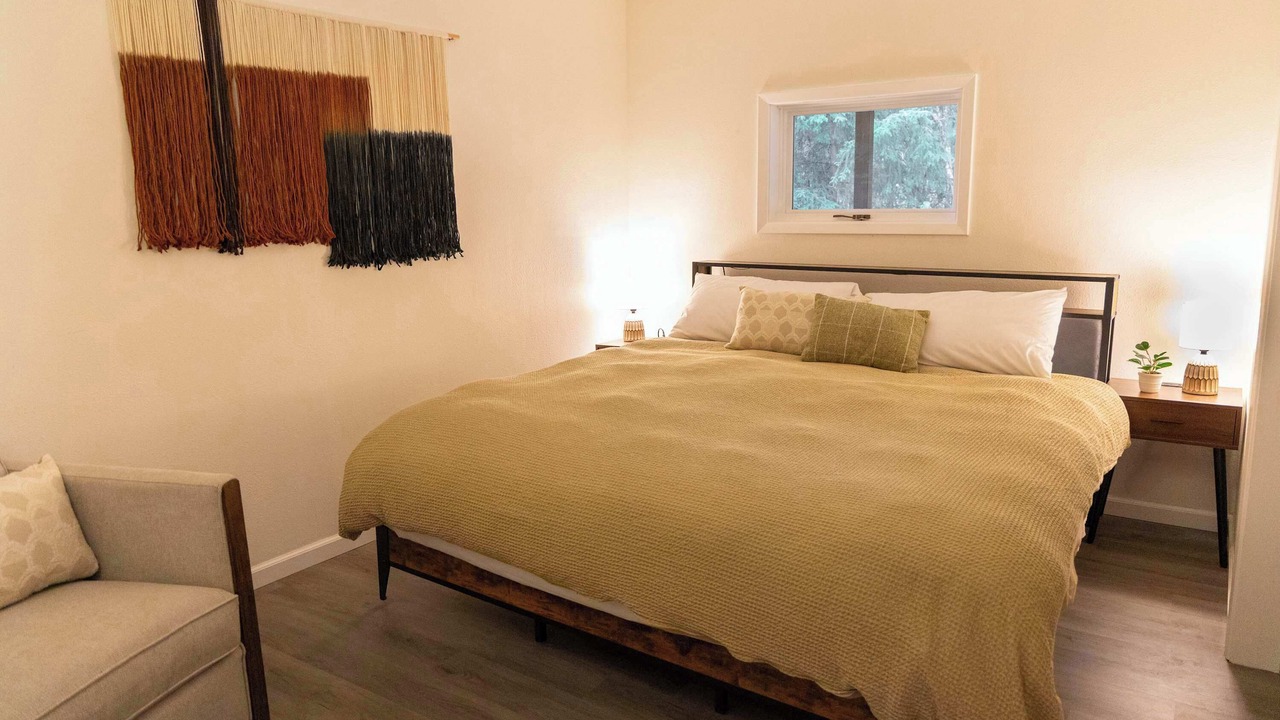 Photo of Bedroom in Bird Creek