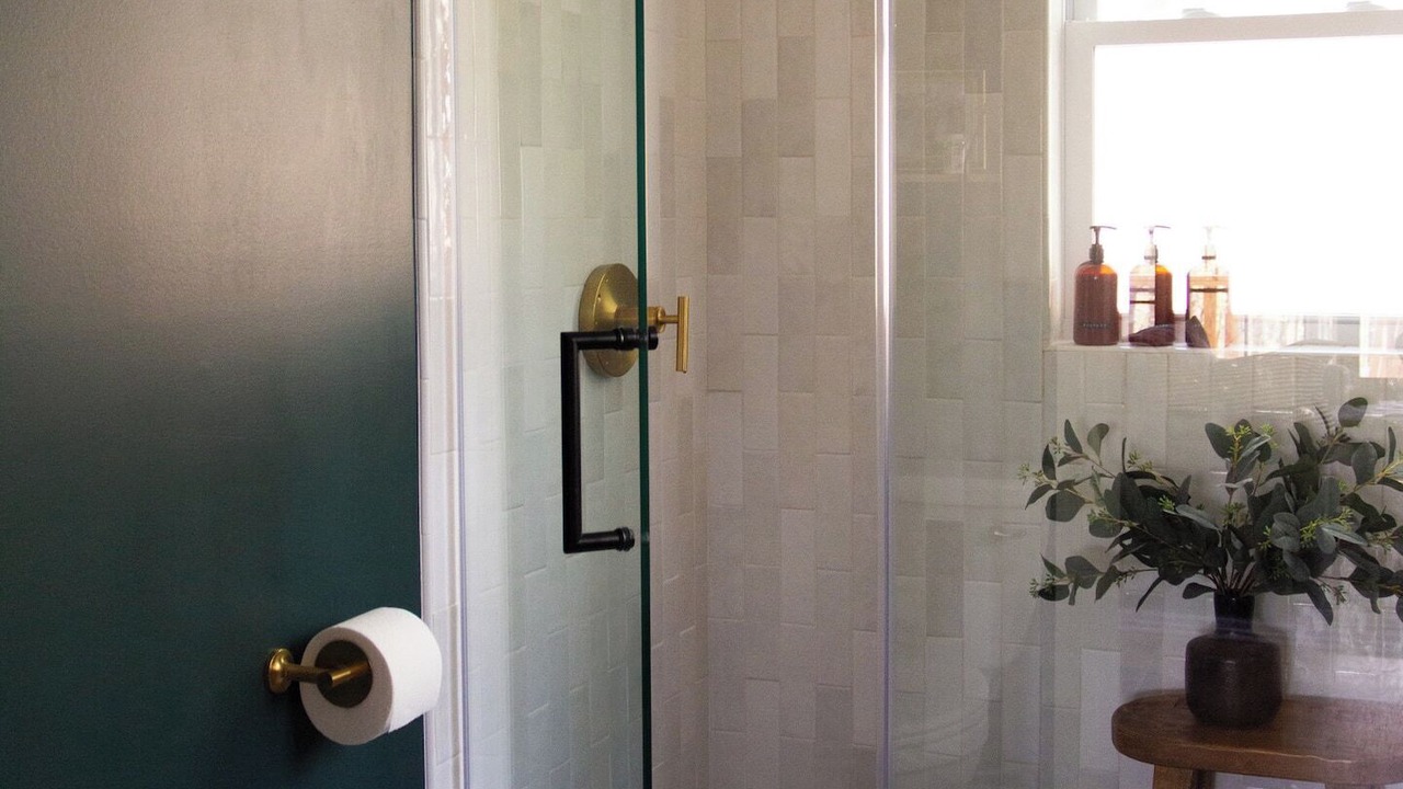 Photo of Bathroom in Rowland