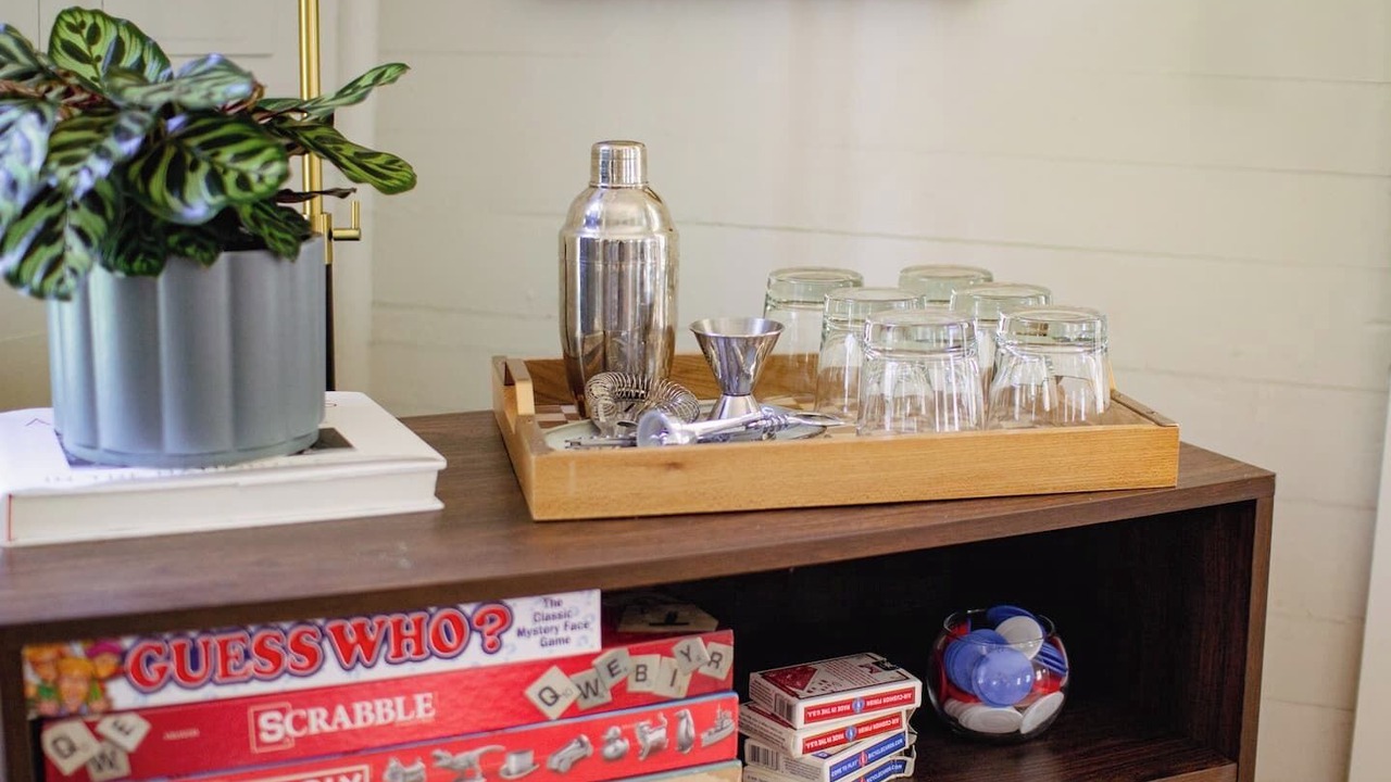 Photo of Others in Rowland