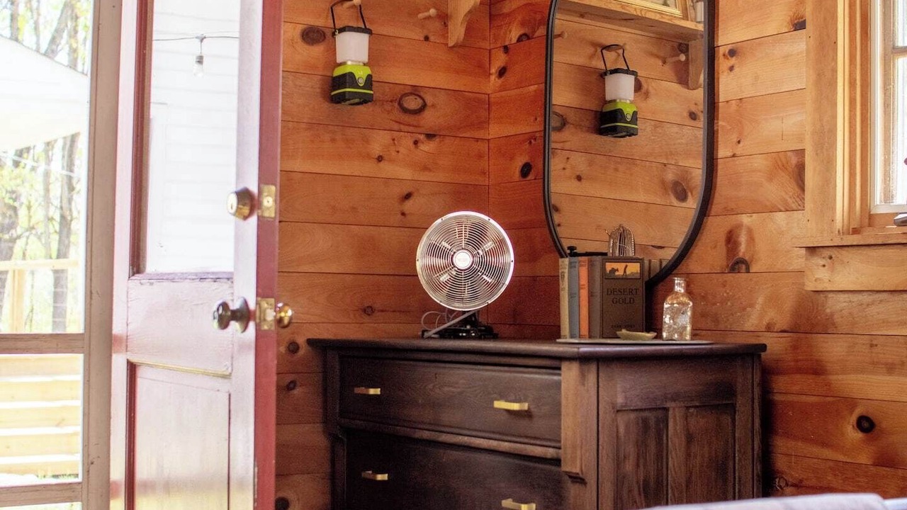 Photo of Others in Rowland