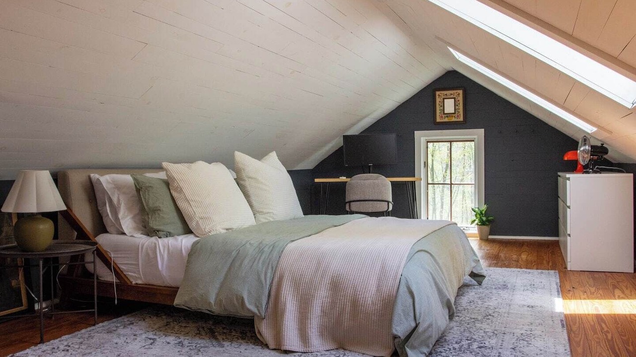 Photo of Others in Rowland