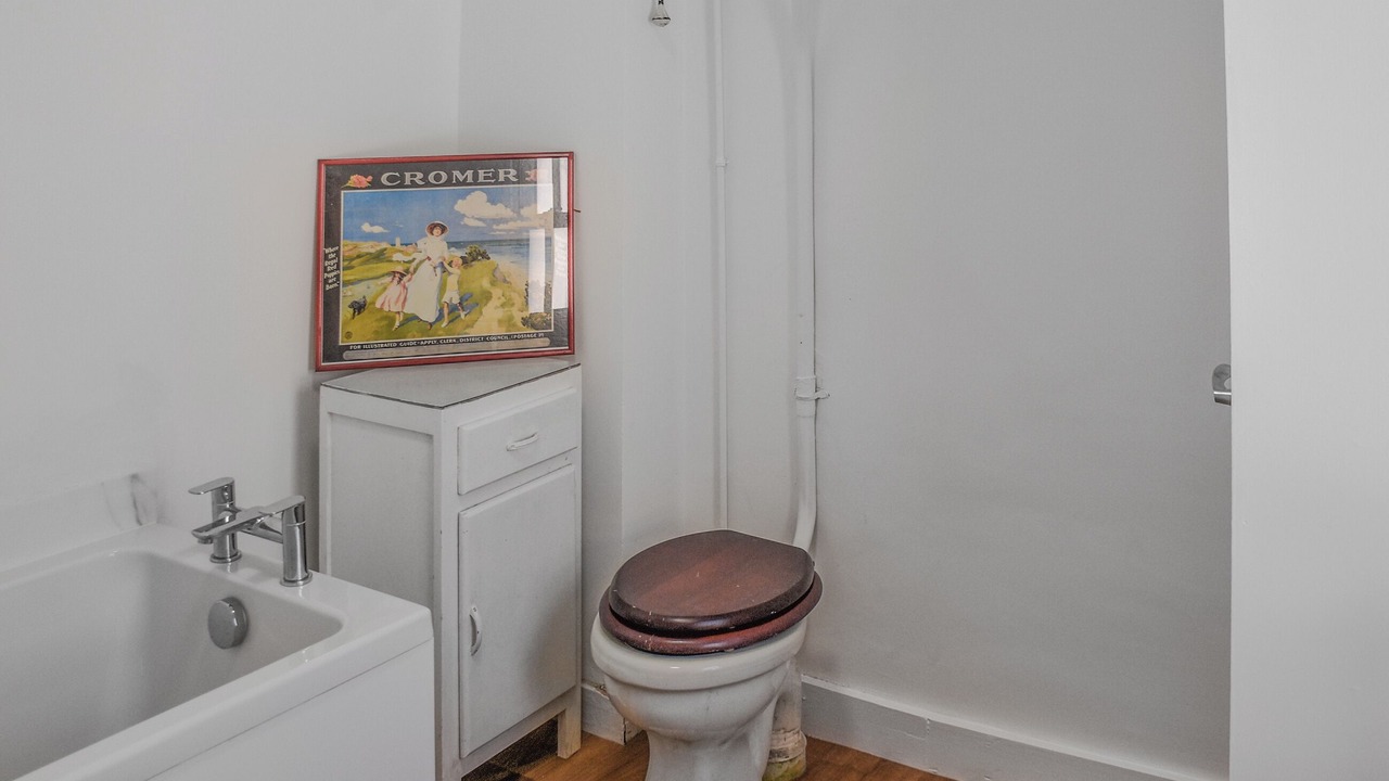 Photo of Bathroom in Overstrand