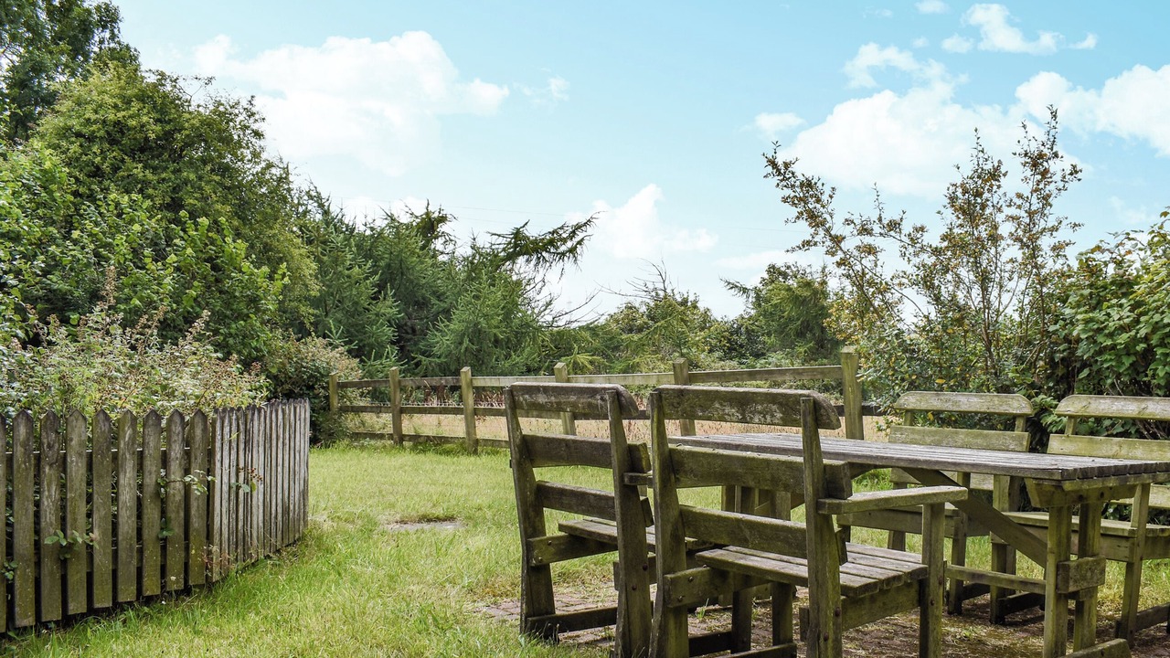 Photo of Others in Saint Gennys