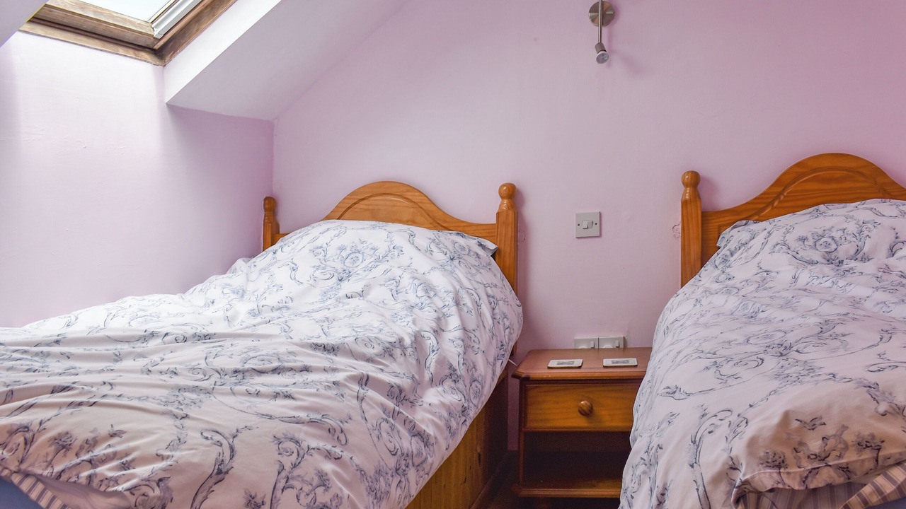 Photo of Others in Saint Gennys