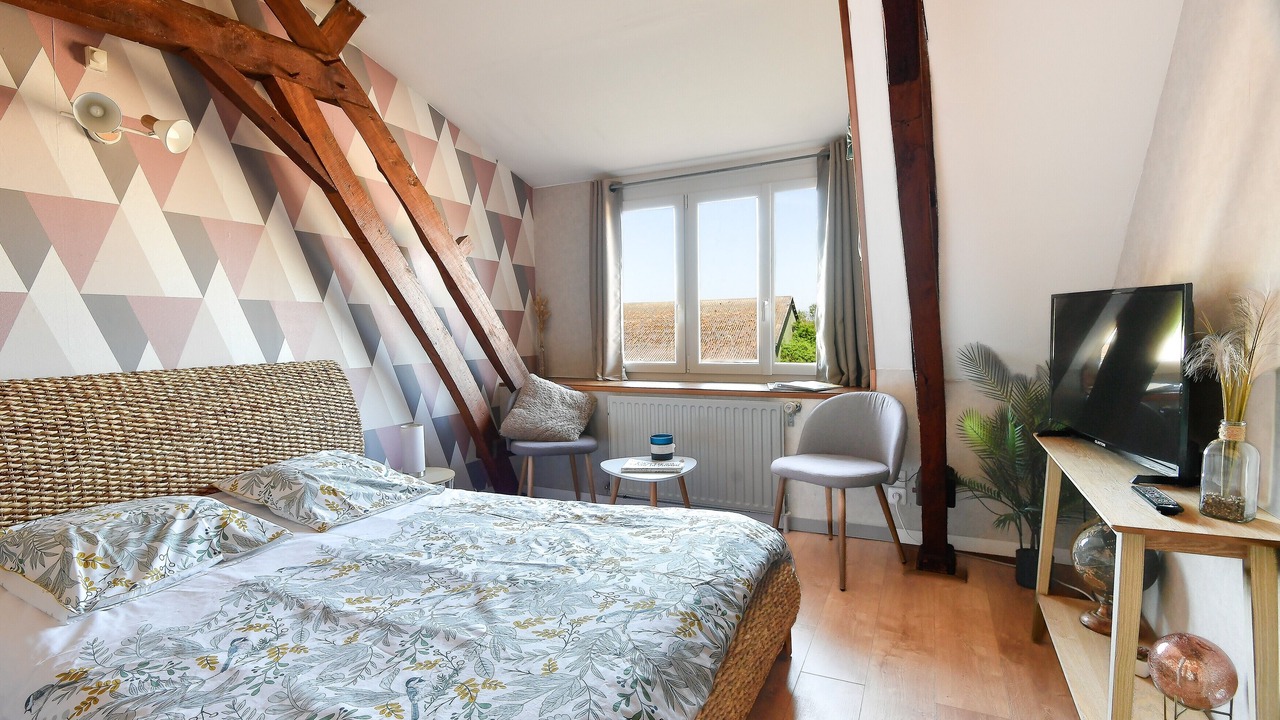 Photo of Bedroom in Forest-Montiers
