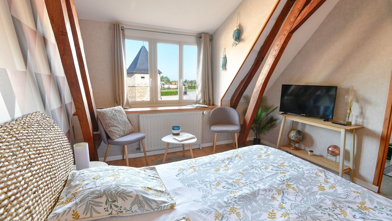 Photo of Bedroom in Forest-Montiers