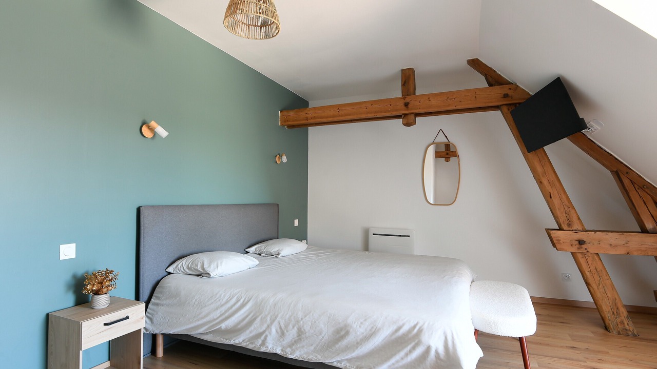 Photo of Bedroom in Forest-Montiers