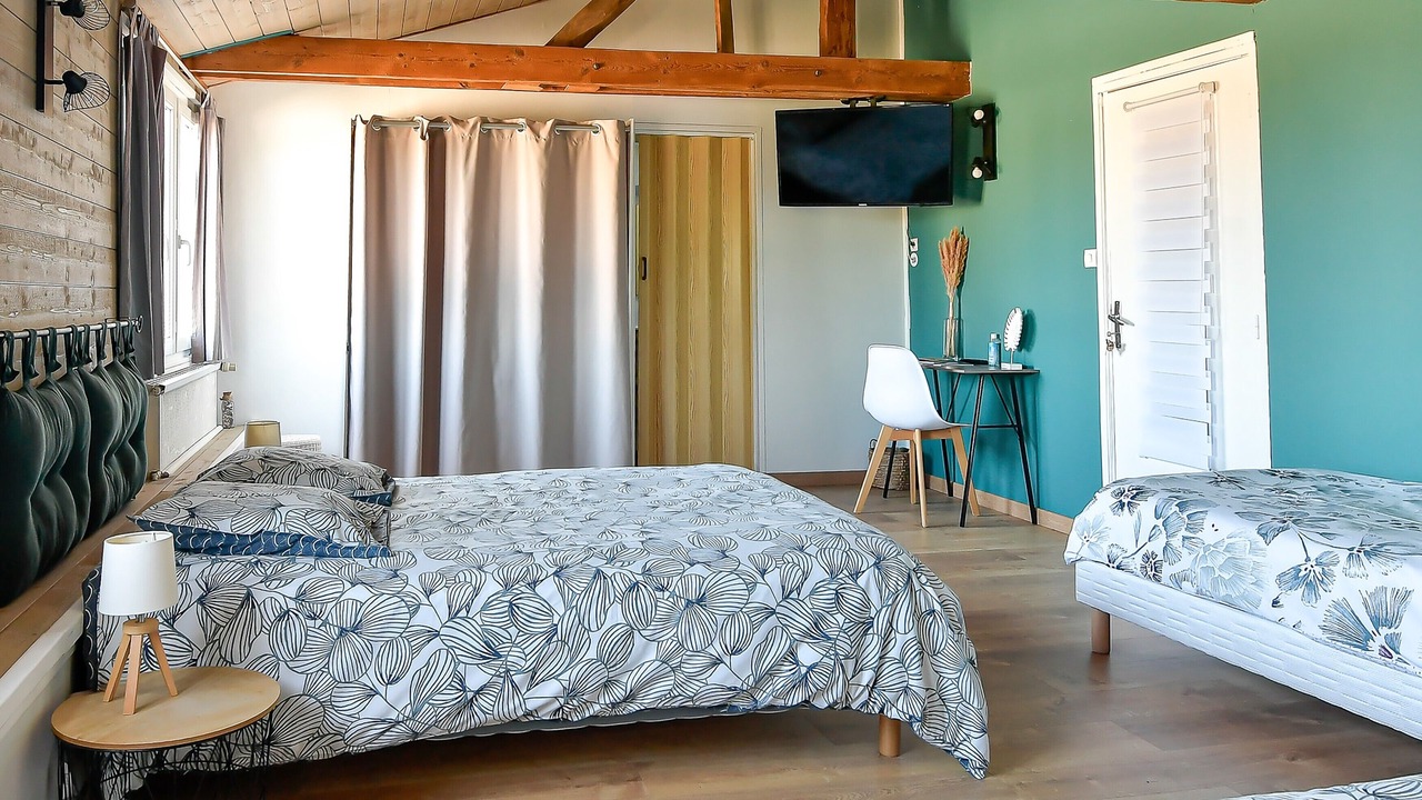 Photo of Bedroom in Forest-Montiers