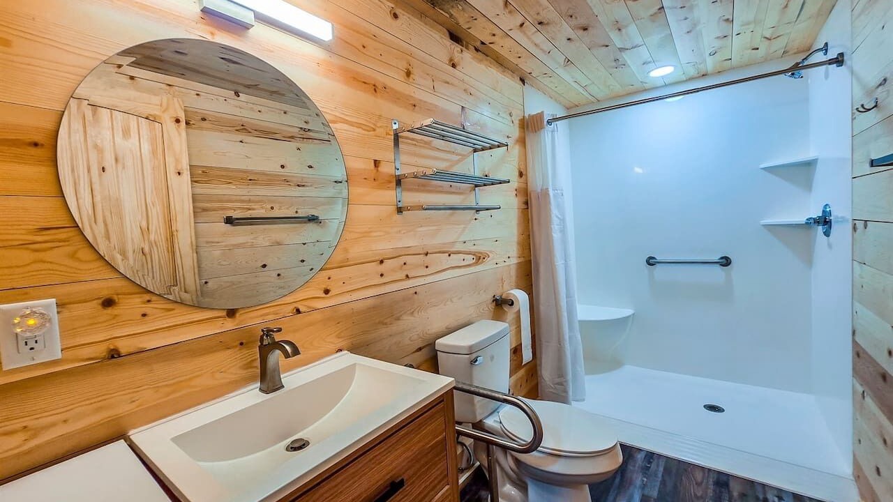 Photo of Bathroom in Checotah