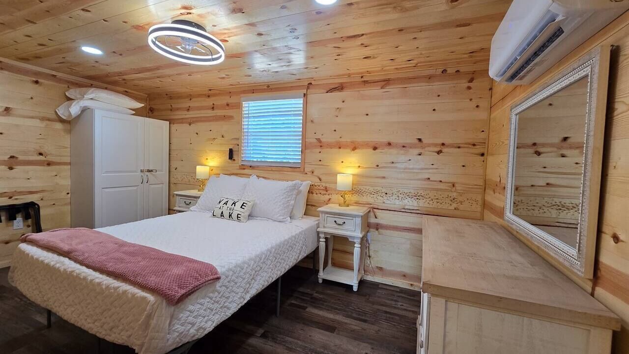 Photo of Bedroom in Checotah