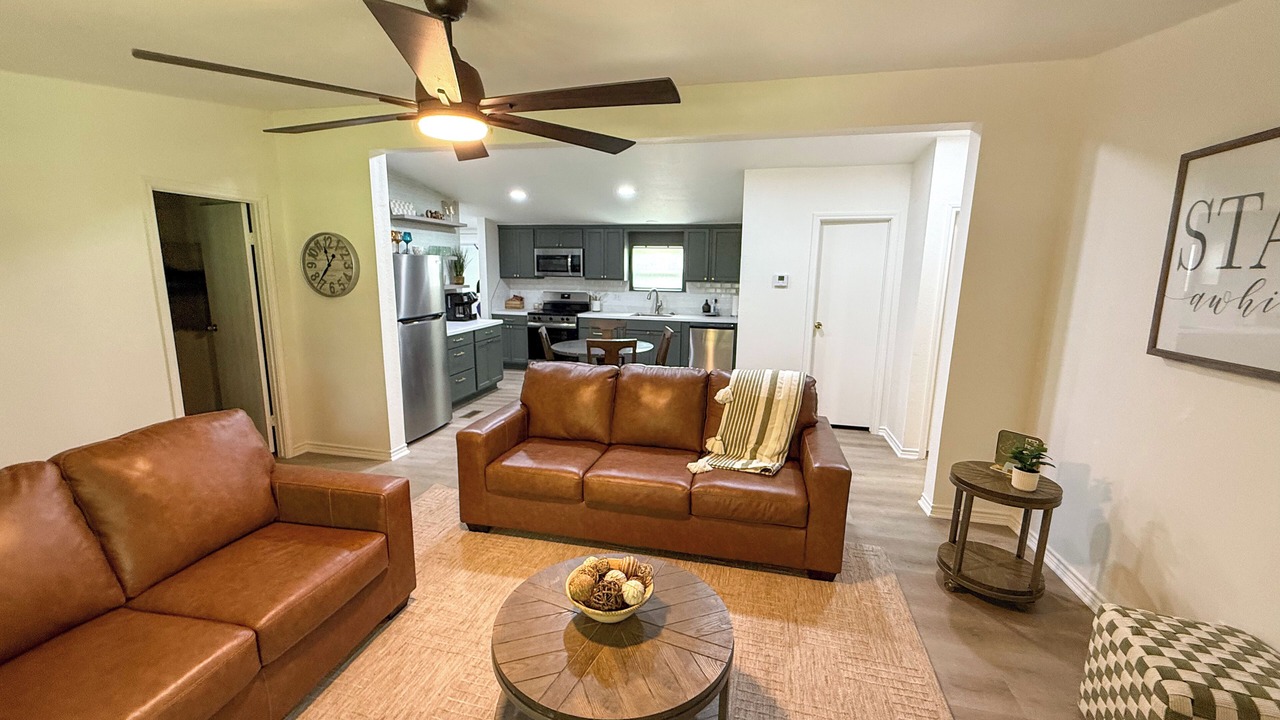 Photo of Livingroom in Harrison County
