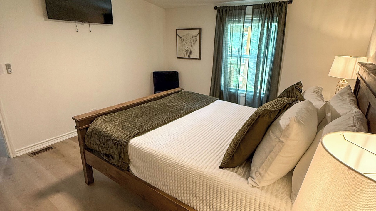 Photo of Bedroom in Harrison County
