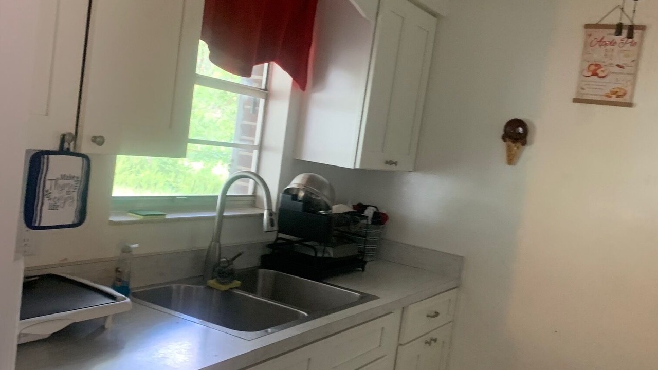 Photo of Kitchen in Lake Helen