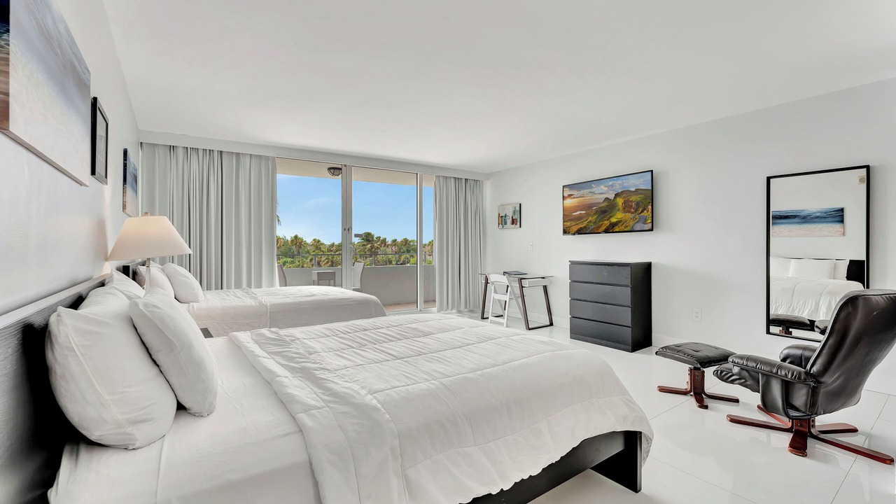 Photo of Bedroom in Galt Mile