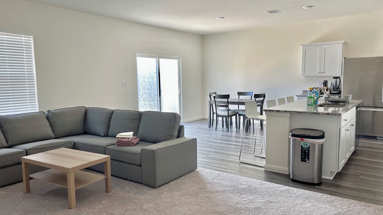 Photo of Livingroom in Hutto