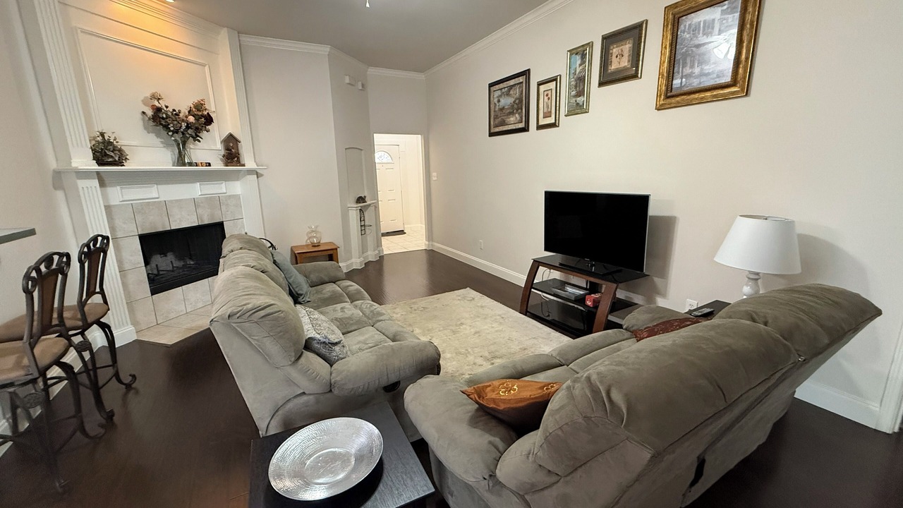 Photo of Livingroom in Euless
