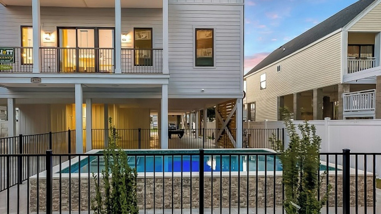 Photo of Outdoor in Windy Hill