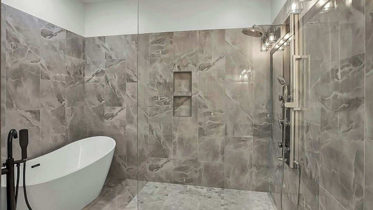 Photo of Bathroom in Windy Hill