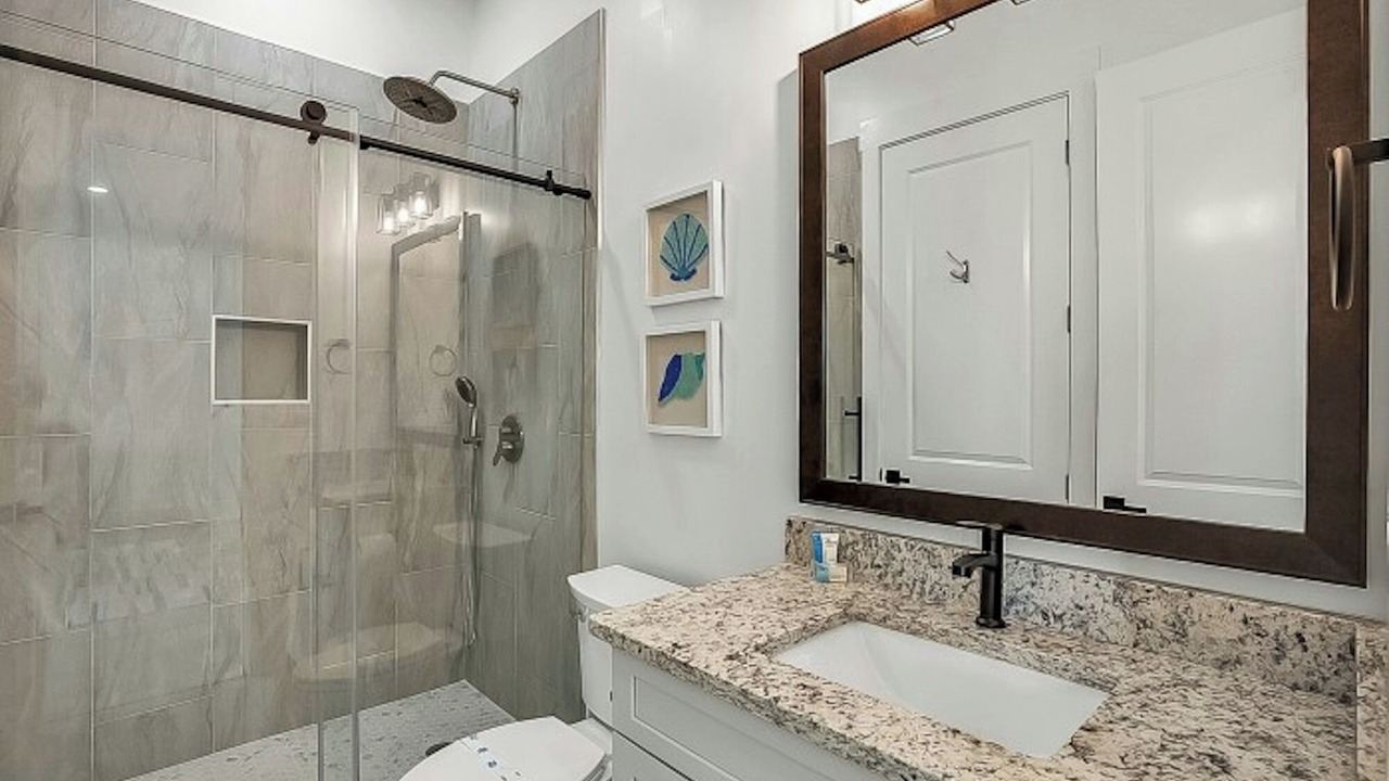 Photo of Bathroom in Windy Hill