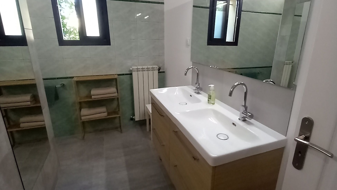 Photo of Bathroom in Buzignargues