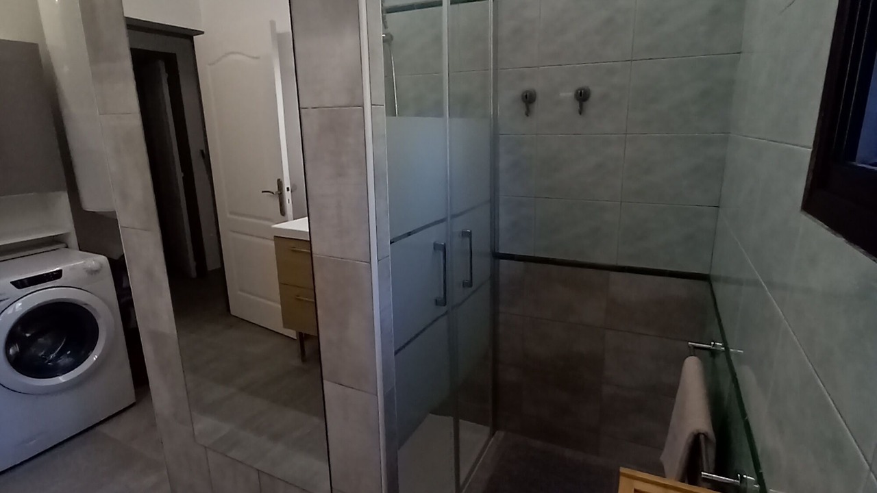 Photo of Bathroom in Buzignargues