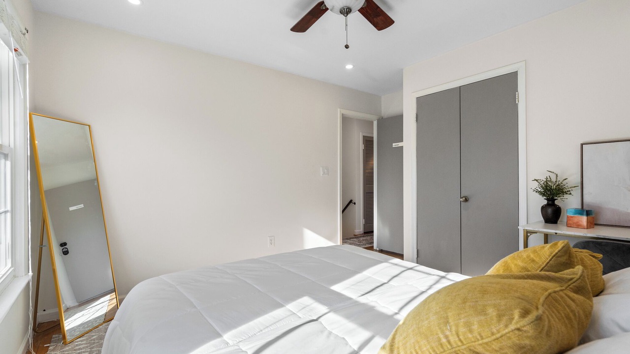 Photo of Bedroom in Fort Washington