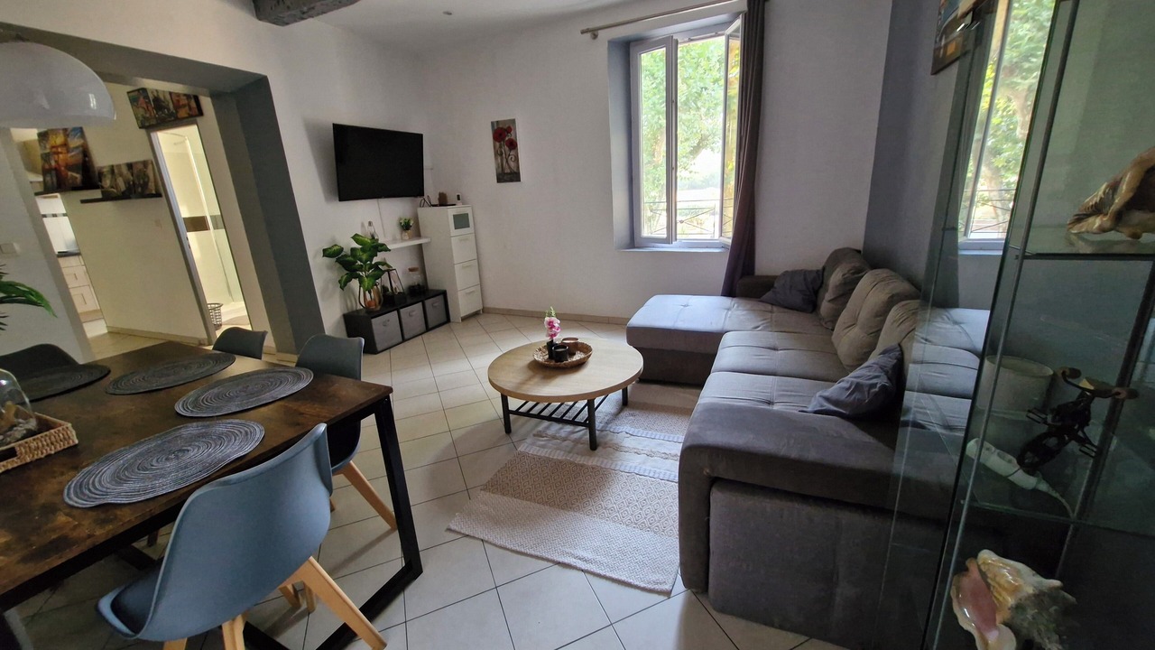 Photo of Livingroom in Forcalqueiret